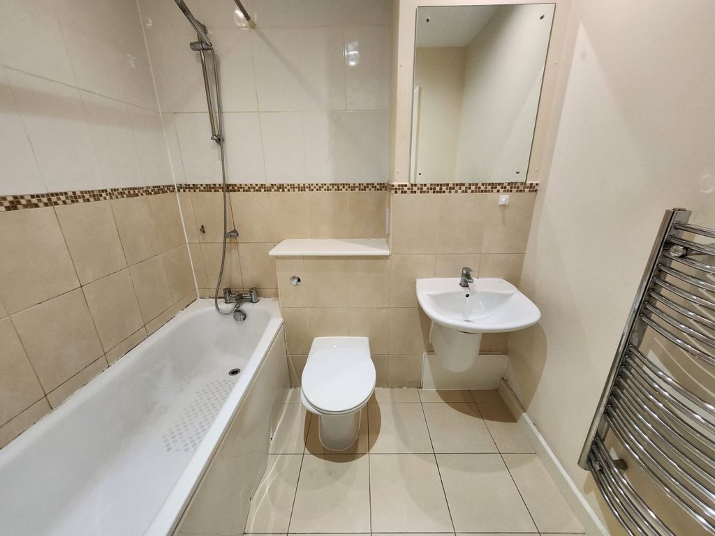 Property photo 2 of 6 Picture No. 05