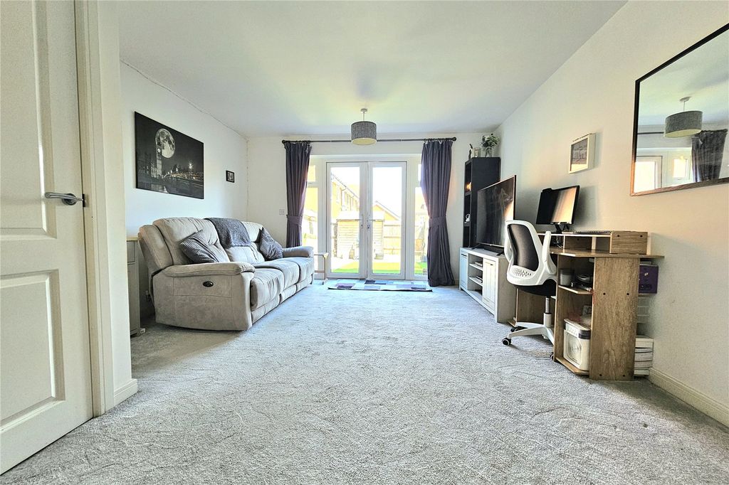 Property photo 2 of 11 Picture No. 07