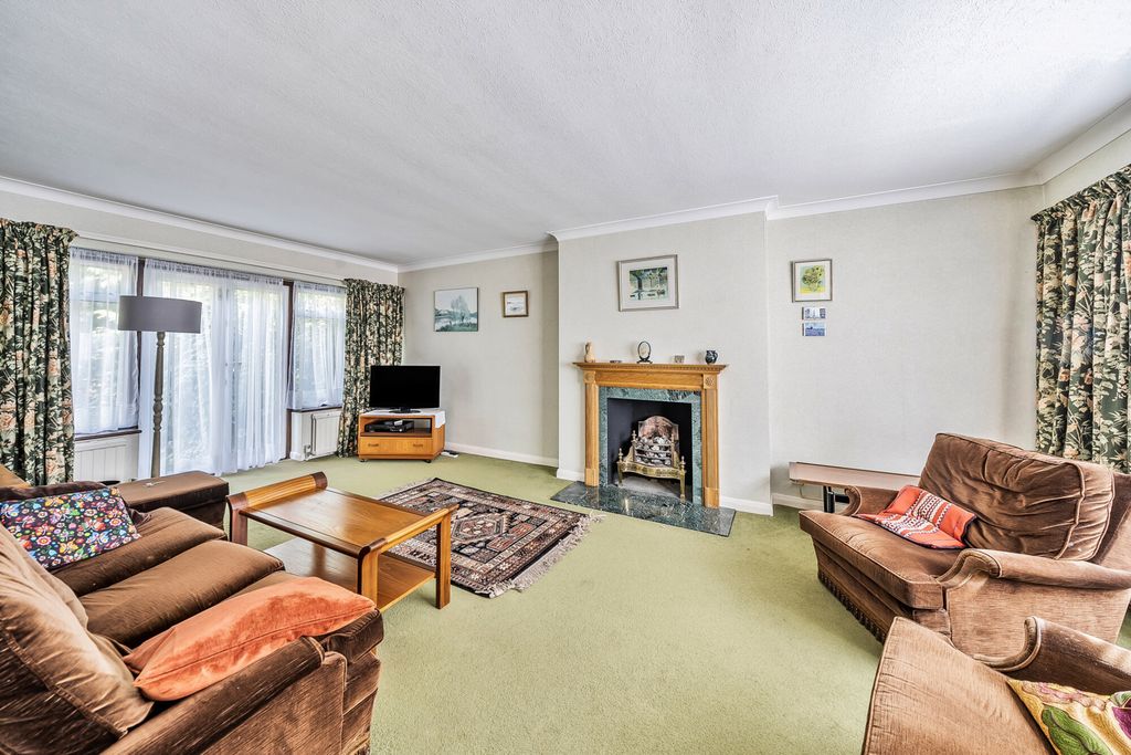 Property photo 3 of 20 1325663-16-6877d4...