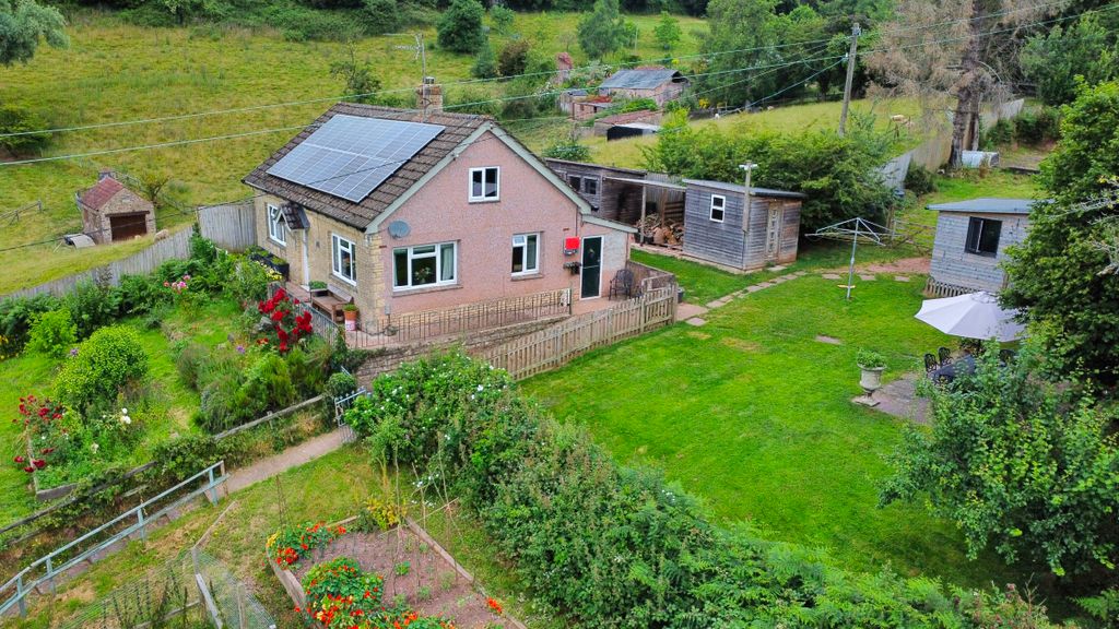 Property photo 2 of 38
