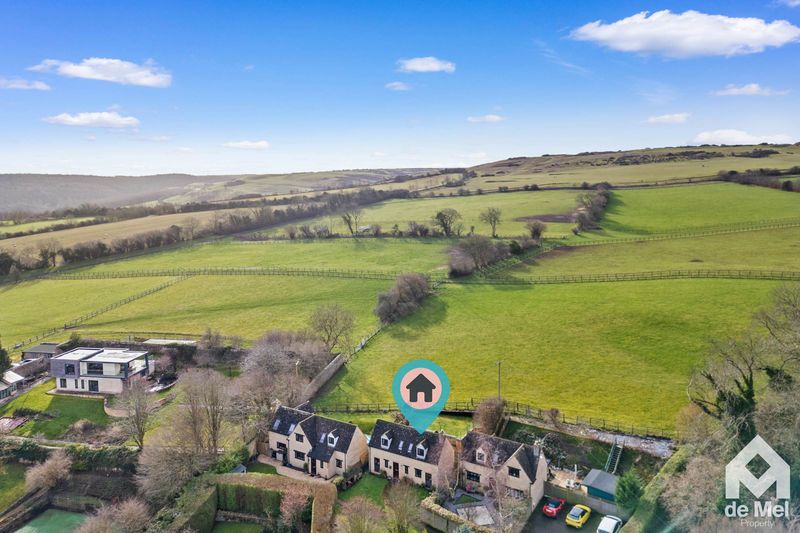 Property photo 3 of 16 Photo 13