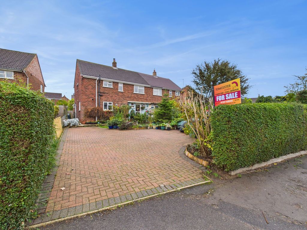 Property photo 1 of 28