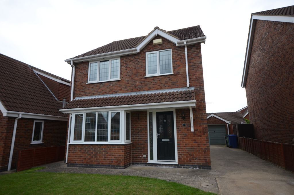 Property photo 2 of 18
