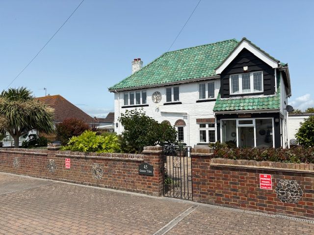 Property photo 1 of 24 Front