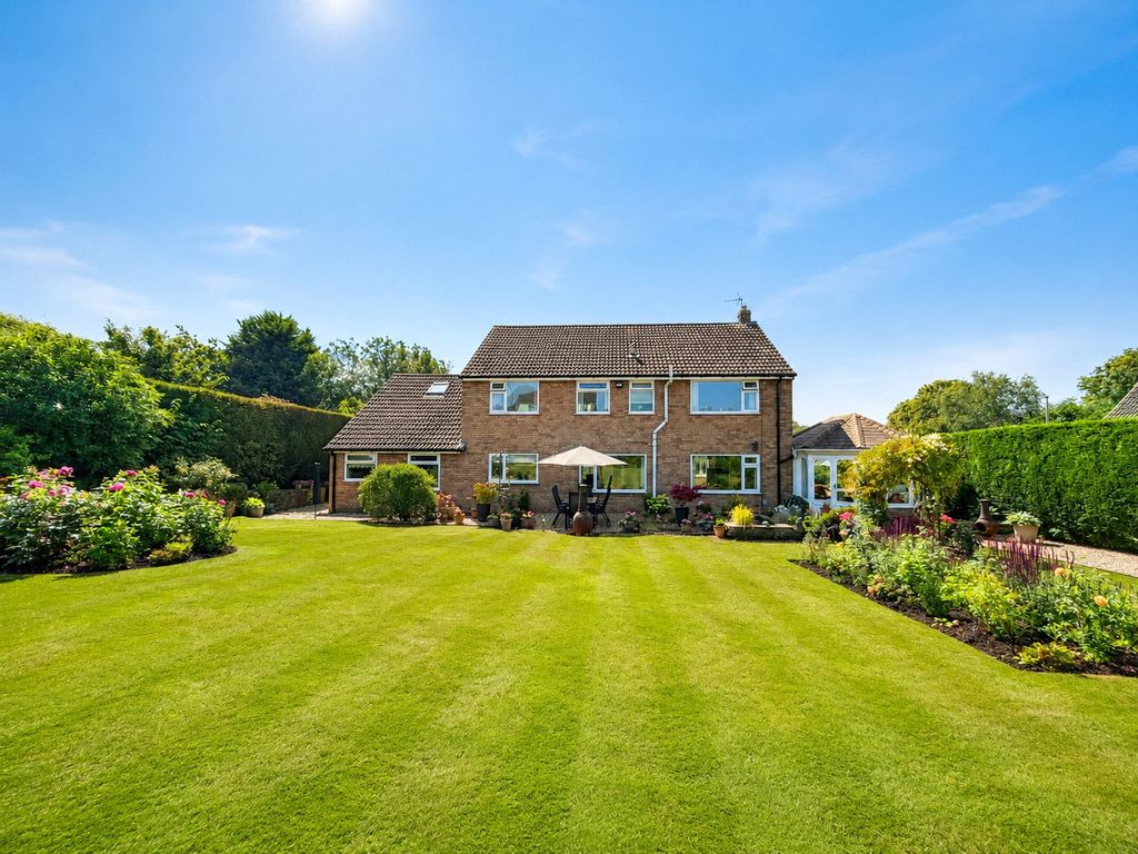 Property photo 1 of 27 Picture No. 28