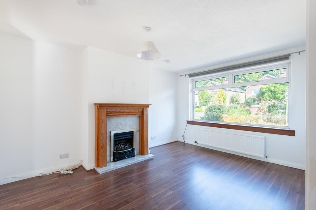 Property photo 3 of 15 Cup1313Jmp Sitting Room.Jpg