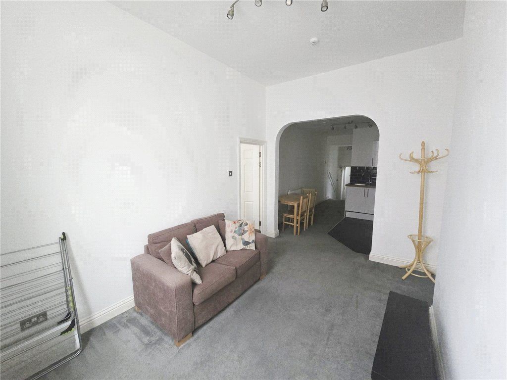 Property photo 2 of 8 Picture No. 03