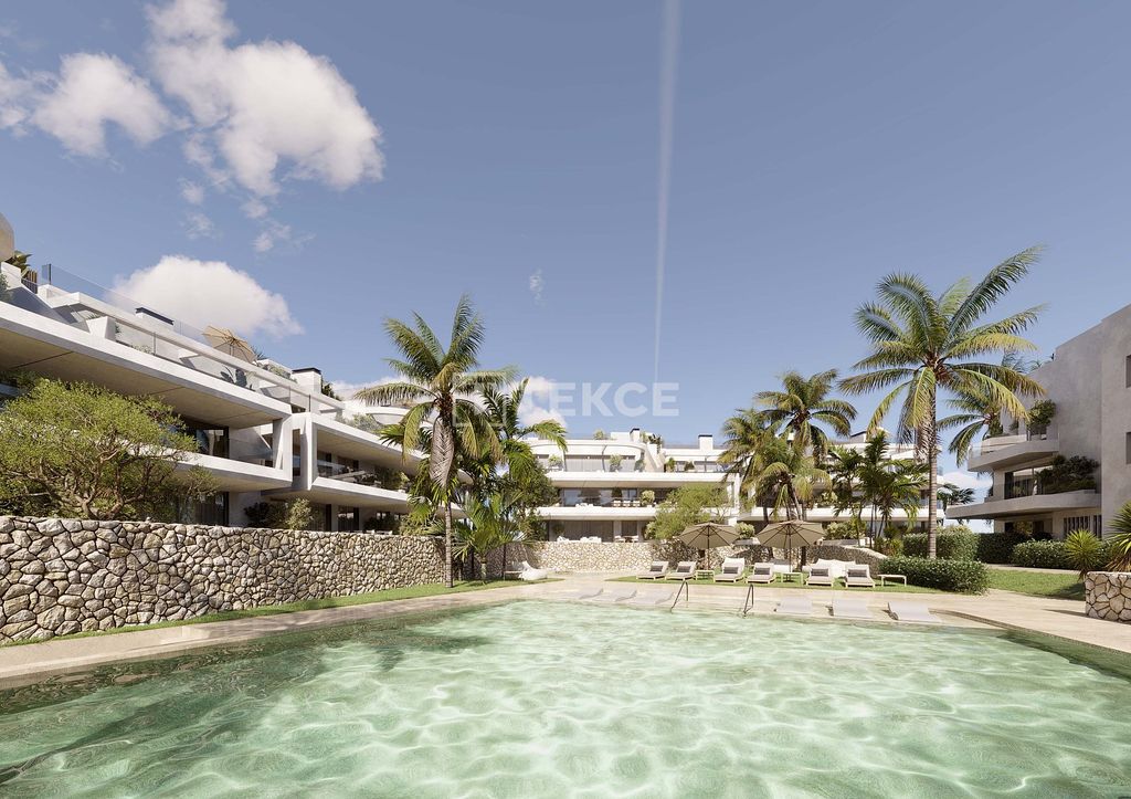 Property photo 1 of 35