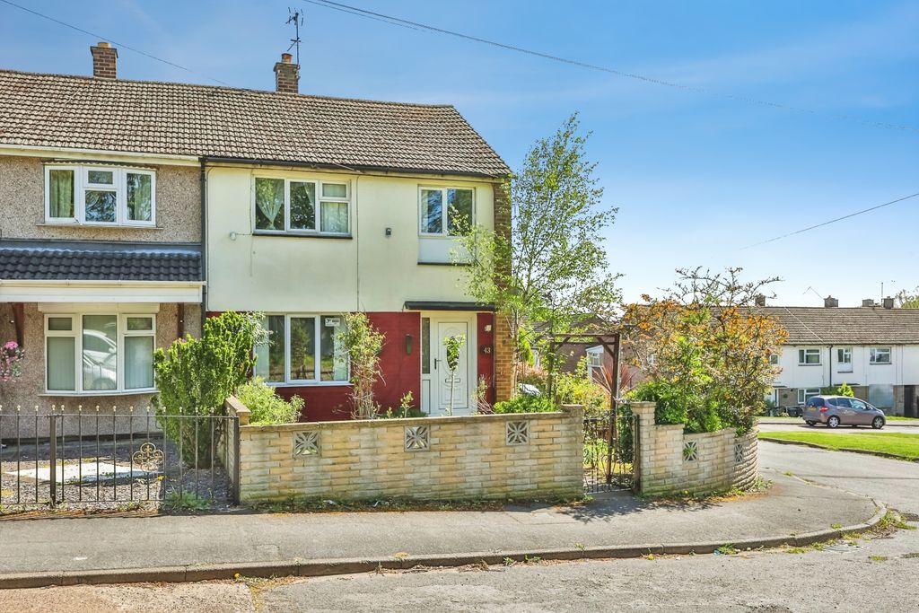 Property photo 1 of 19 Front View