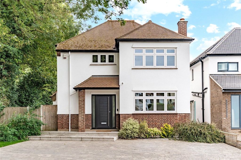 Property photo 1 of 24 Front