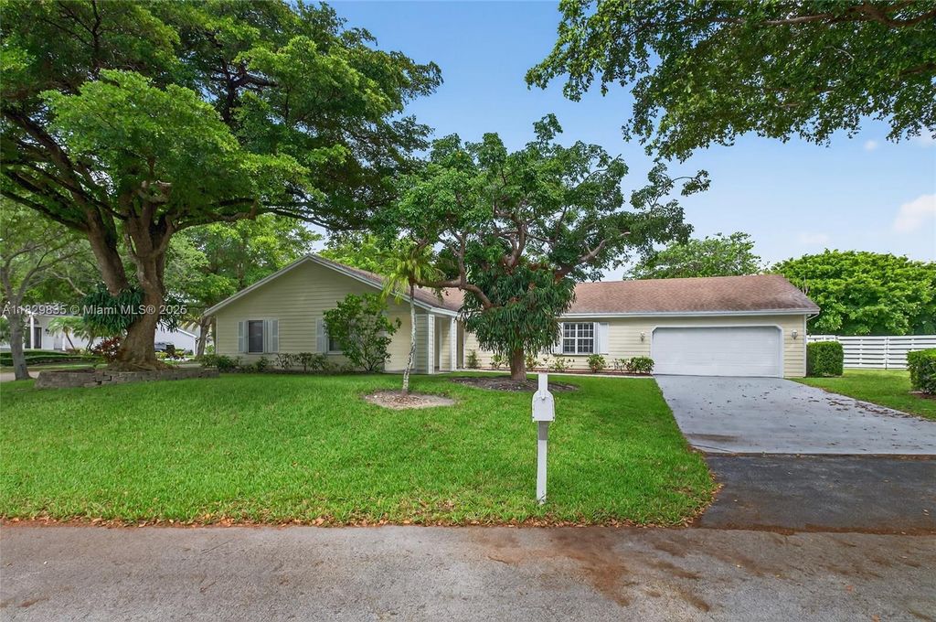 Property photo 1 of 39