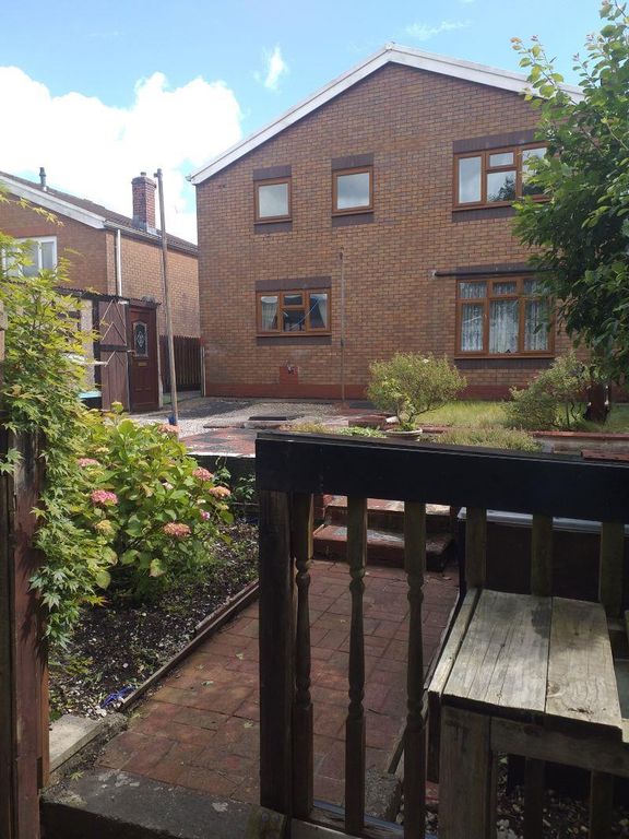 Property photo 2 of 16 2775653_Web_Medium.Jpg
