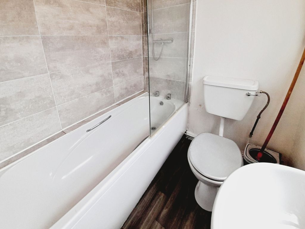 Property photo 3 of 11 Pbox-Img.Jpg