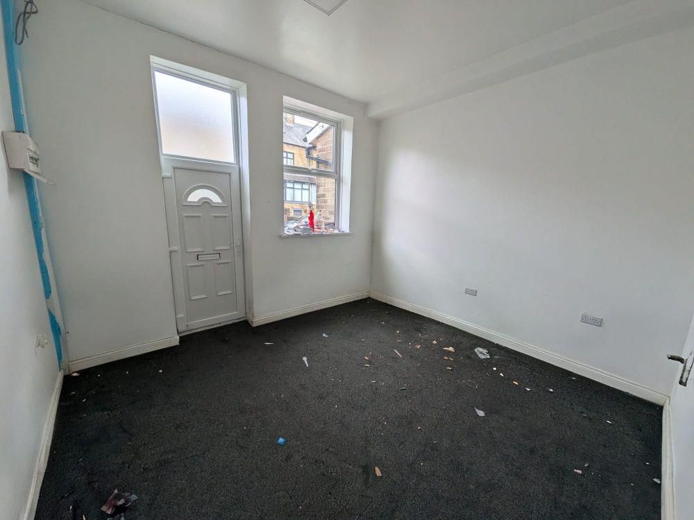 Property photo 2 of 9 2_.Jpg