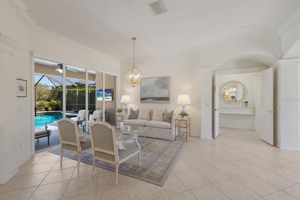 Property photo 3 of 18 <Alttext/>