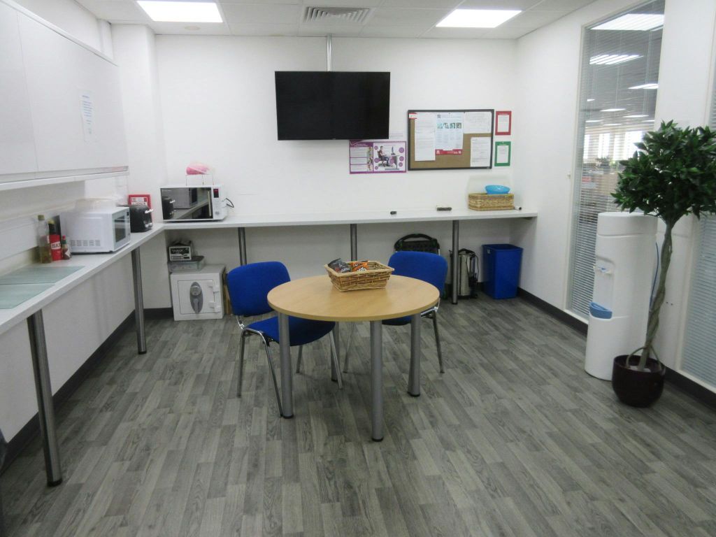 Property photo 3 of 5 Img_1000.Jpg