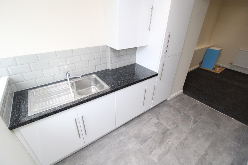 Additional image 10 of Room to rentTower Street, Pontypridd CF37