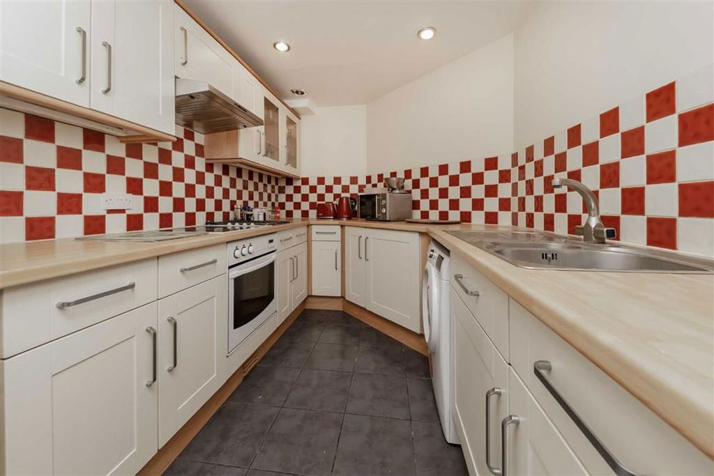 Property photo 2 of 4