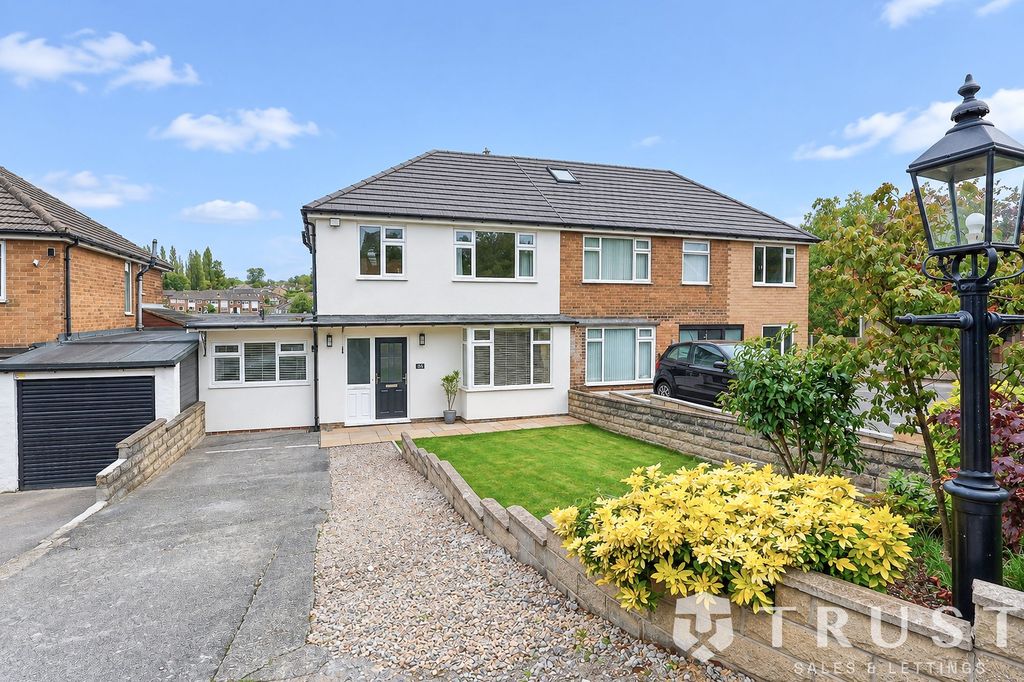 Property photo 1 of 46