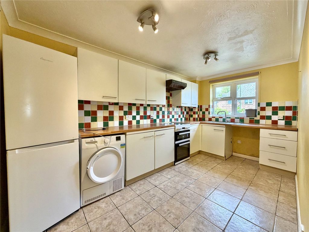 Property photo 3 of 7 Picture No. 01