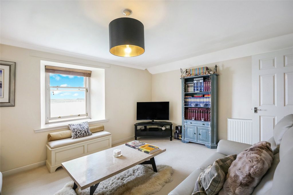 Additional image 4 of 2 bed flat for saleElderslie Gardens, Largs, North Ayrshire KA30