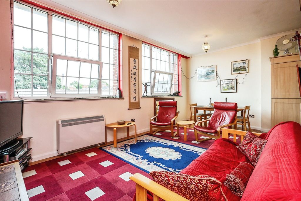 Property photo 3 of 11 Picture No. 03