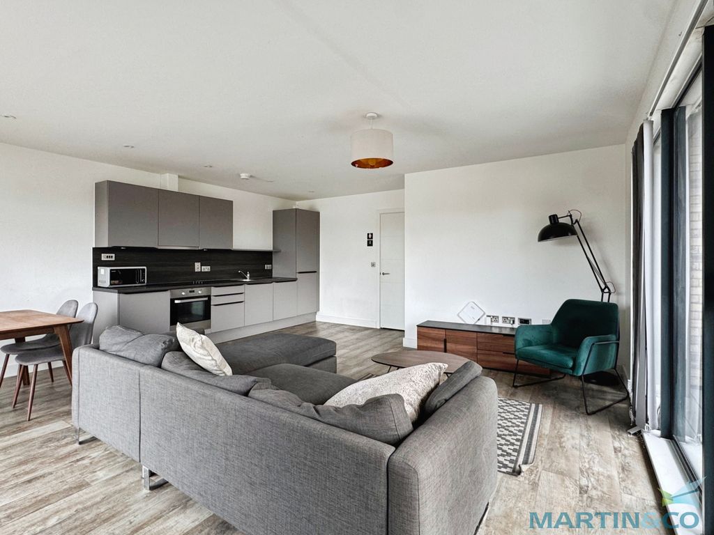 Property photo 1 of 13 45011366--4E2A-B696-22F196F1E902-13477-00000696Ab2