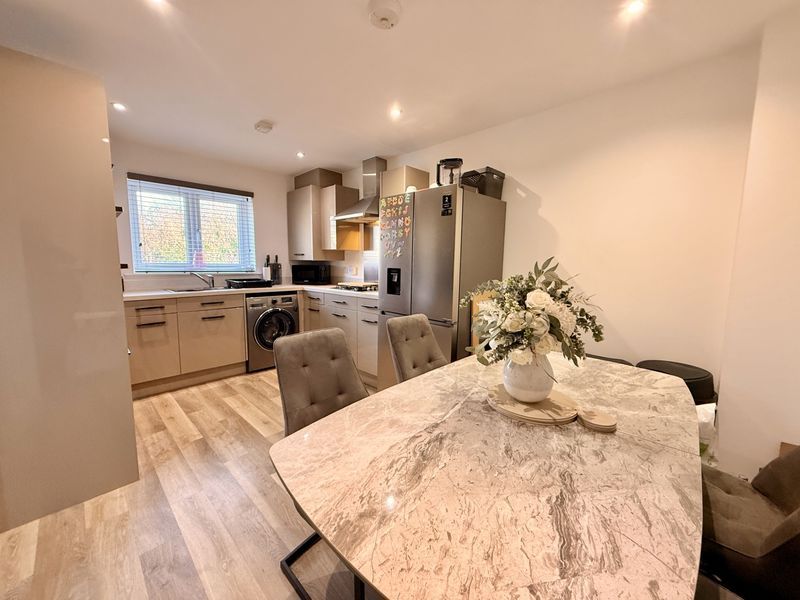 Property photo 3 of 17 Photo 15