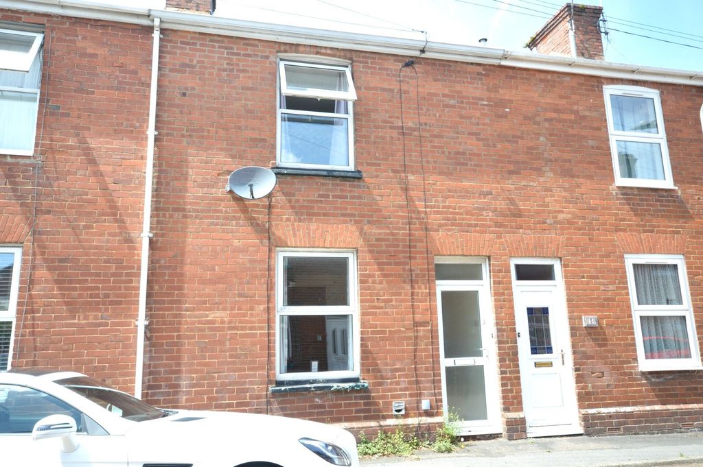 Property photo 1 of 18 1 - Picture No. 04
