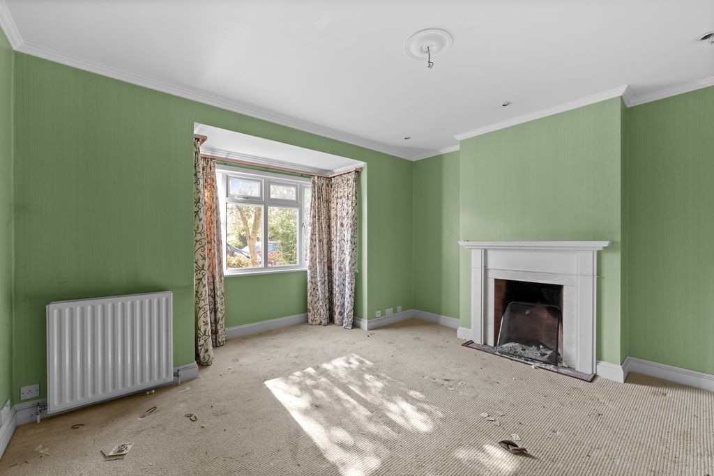 Property photo 3 of 26