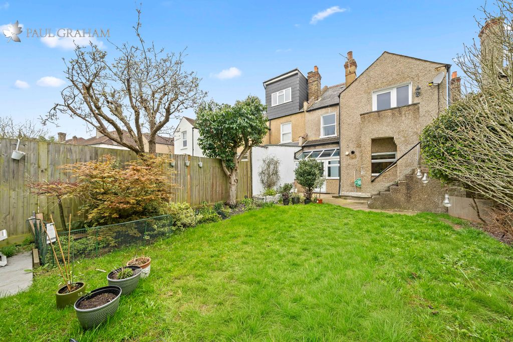 Property photo 2 of 22 Dsc07669