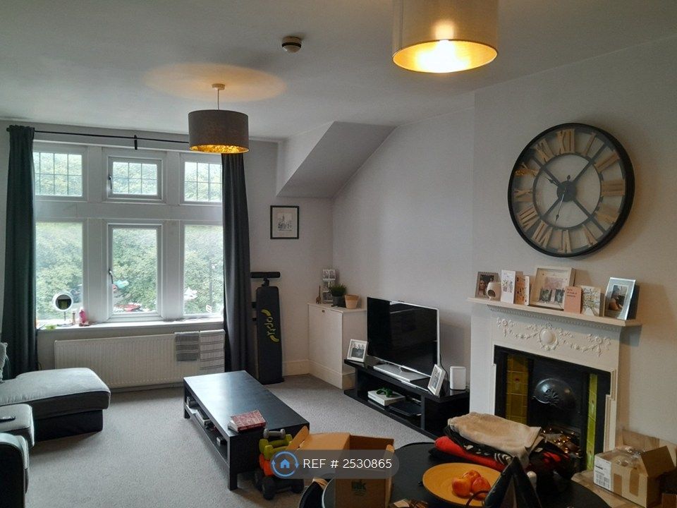 Property photo 2 of 15 Living Room Area