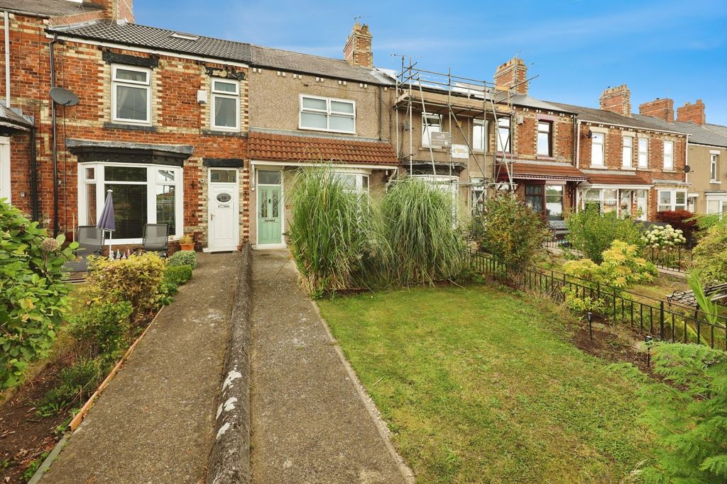 Property photo 1 of 13 Pbox-Front_Of_House-329592.Jpg