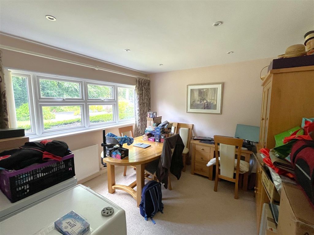 Property photo 3 of 19 Img_8720.Jpg
