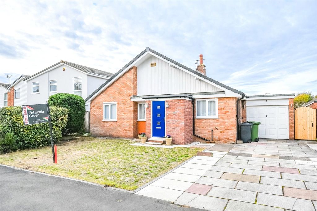 Property photo 1 of 16 Picture No. 23