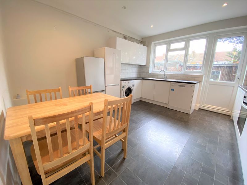 Property photo 2 of 18 Photo 10