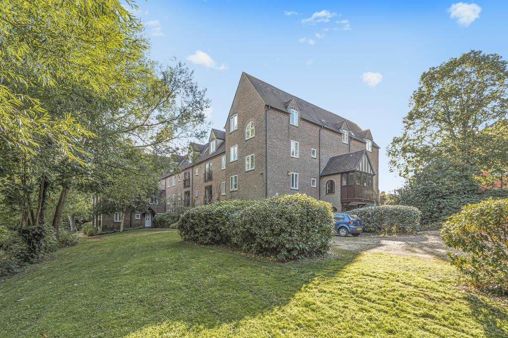 Property photo 1 of 20 External View