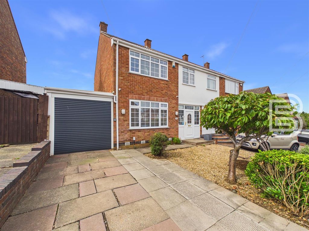 Property photo 1 of 29 Cam03823G0-Pr0217-Still003.Jpg