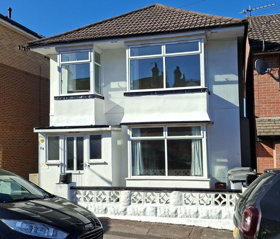 Property photo 1 of 9