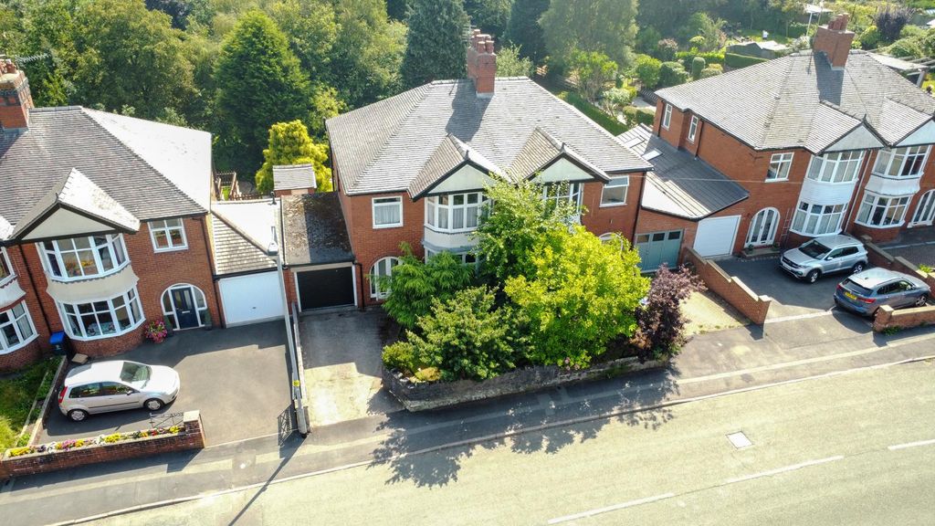 Property photo 2 of 25 4Bba3De6-d0Df-4538-A44d-1c30d814B0A9.Jpg