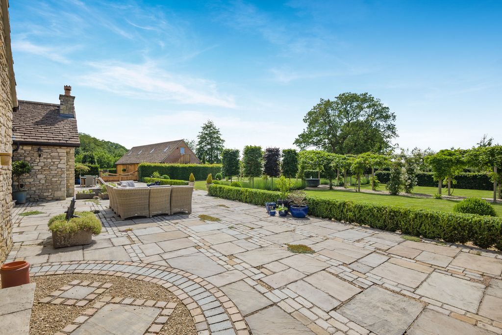 Additional image 31 of 5 bed detached house for saleOld Sodbury, Bristol BS37