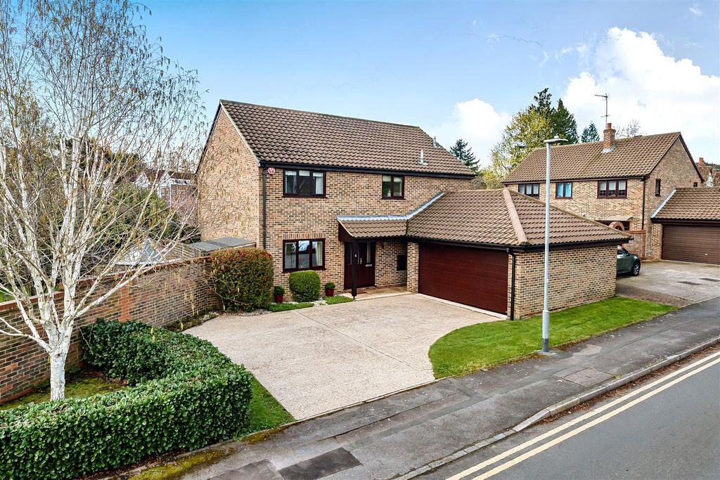 Property photo 1 of 25 1-69c5A62F36Ad6-1431571-3-69c5190B78A0A-1.Jpg