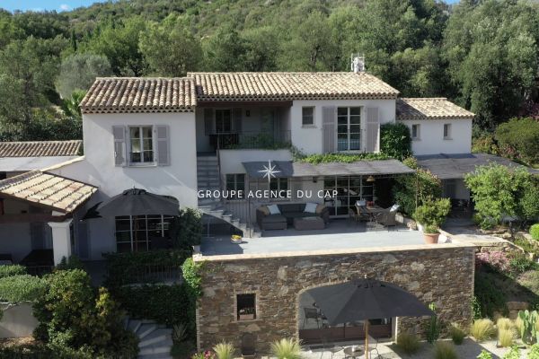 Property photo 2 of 7