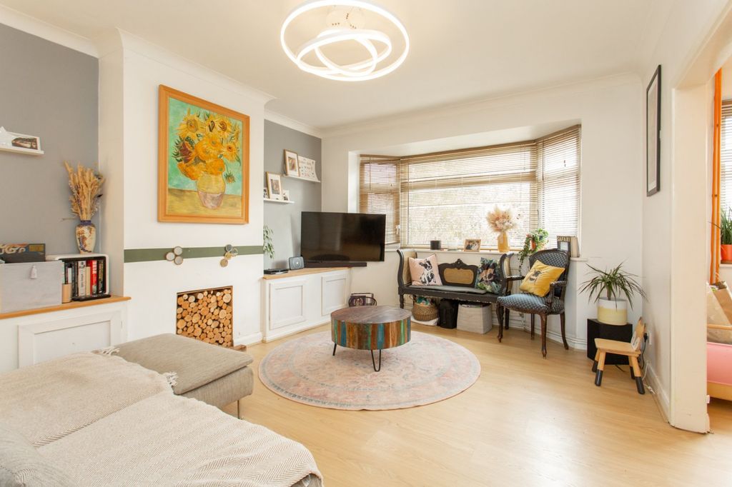 Property photo 2 of 20 Picture 2