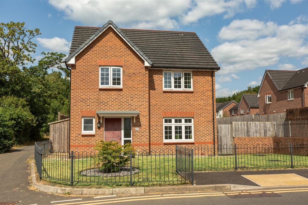 Property photo 1 of 46 Cz0A5902.Jpg
