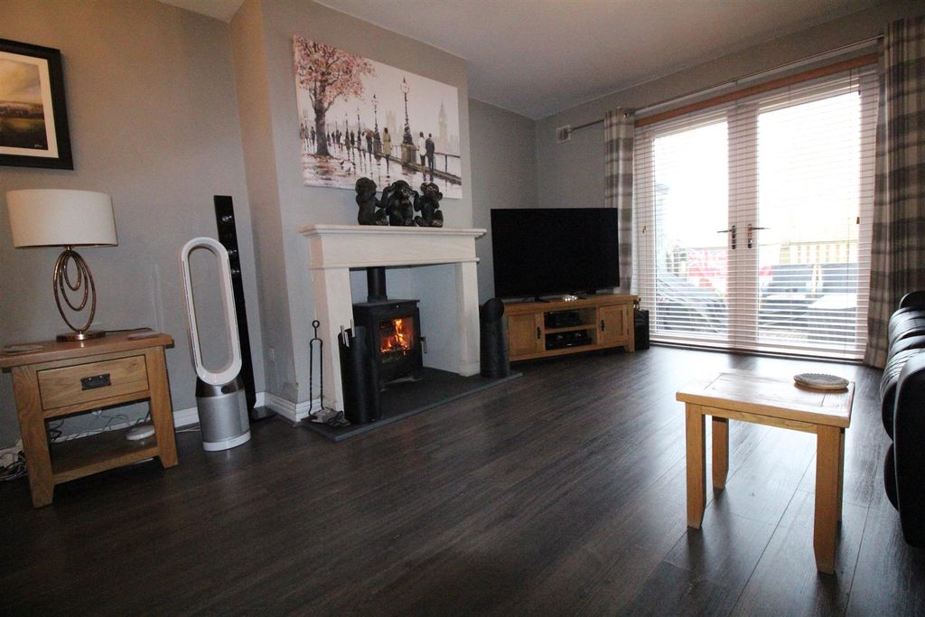 Property photo 3 of 16 Img_2739.Jpg