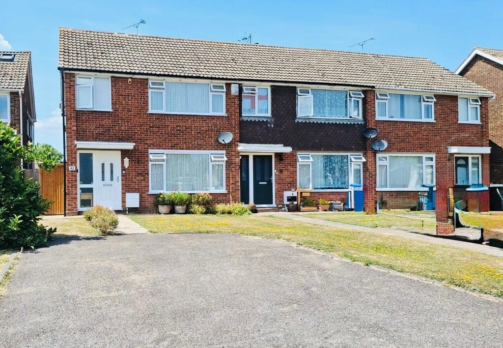 Property photo 1 of 15 4811213
