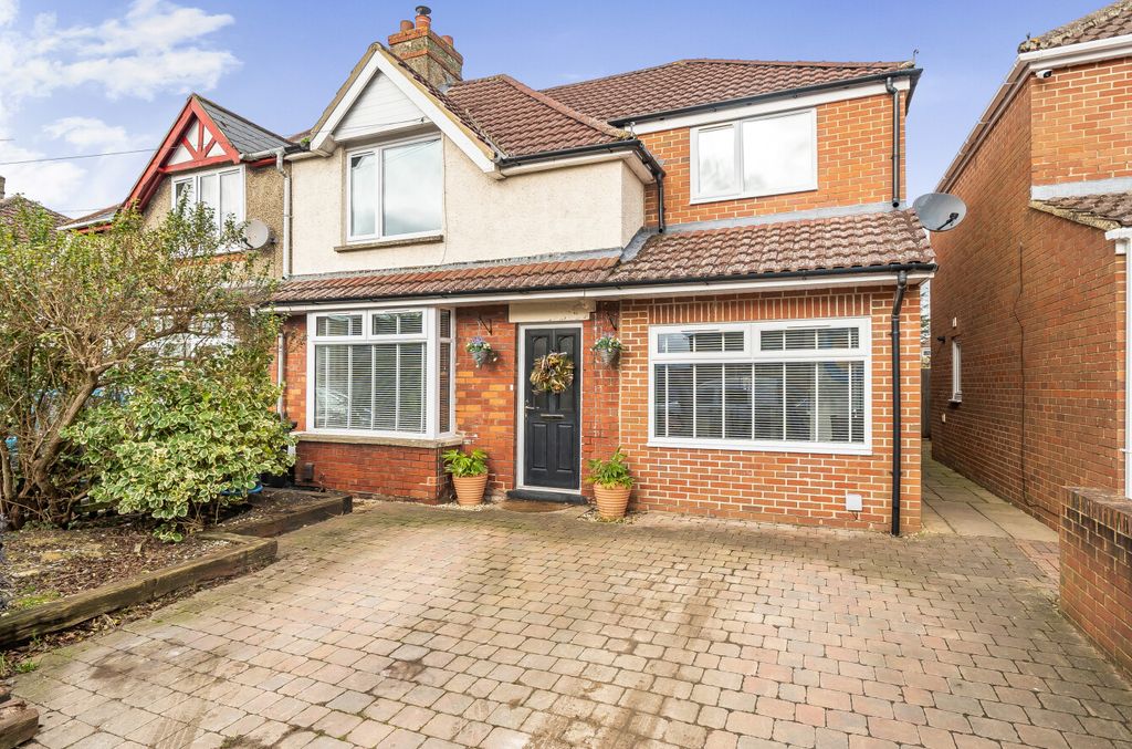 Property photo 1 of 22 12391131