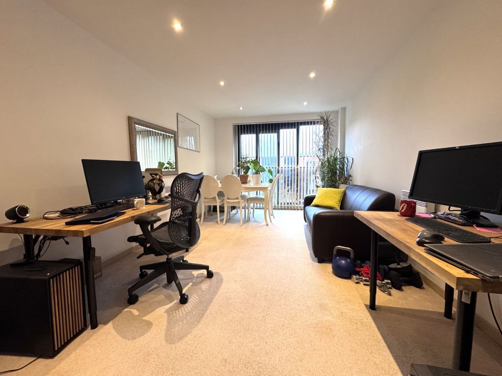 Property photo 2 of 7 Picture No. 03