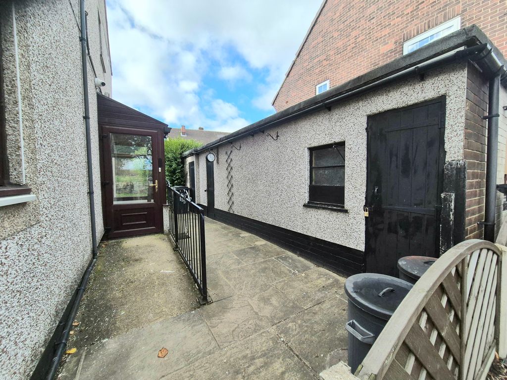 Property photo 3 of 13 Image